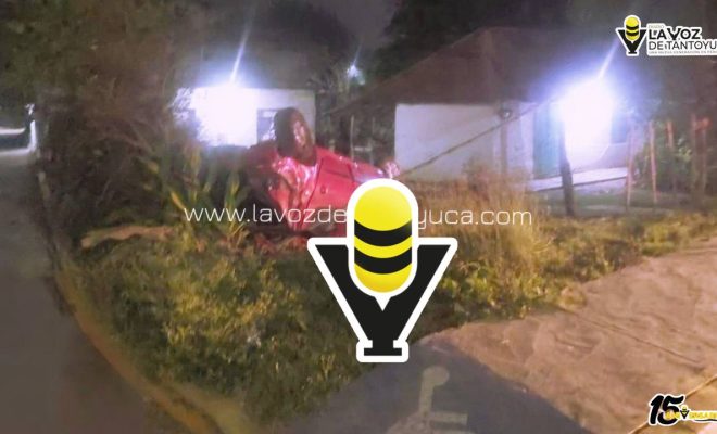 Volcadura en Tempoal deja dos mujeres lesionadas