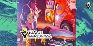 Salían del motel; pareja en moto resultan lesionados en choque 