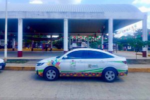Gobierno Municipal dispone unidad para apoyar a habitantes de Tlacolula con traslados y víveres