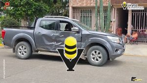 Camioneta del Ejército Mexicano choca contra vehículo particular; deja un lesionado en Poza Rica