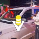 Automovilista intenta ingresar a zona de desfile y es intervenido