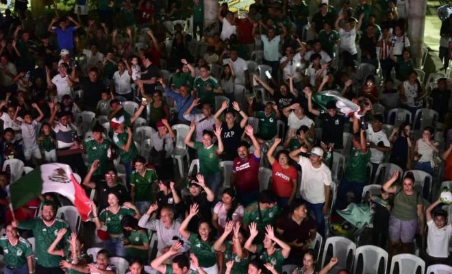 photo_5053321928088686241_y photo_5053321928088686241_y