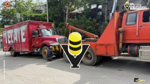 Aseguran camión de Tecate por permanecer mal estacionado más de 20 horas en transitada Avenida 