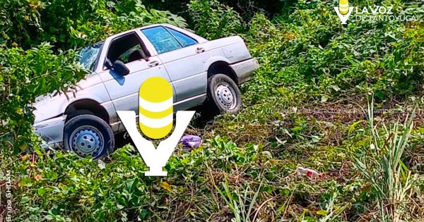 Conductor pierde el control y termina en un barranco; resultó ileso