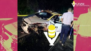 Taxi de Huejutla choca contra una familia en San Luis Potosí 