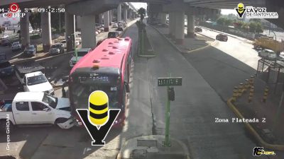 Choque deja tres lesionados en Pachuca