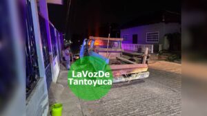 Aseguran camioneta tras provocar aparatoso choque