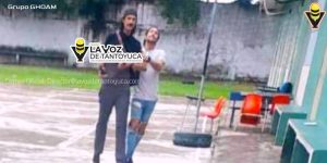 Maestro llega ebrio a dar clases;  agrede a padres de familia y compañeros docentes  