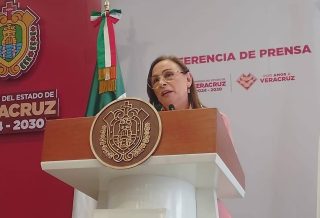 Docente de Martínez de la Torre no será suspendido, es una injusticia, volverá a sus actividades: Rocío Nahle