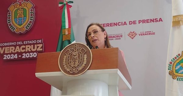 Docente de Martínez de la Torre no será suspendido, es una injusticia, volverá a sus actividades: Rocío Nahle