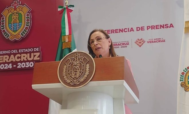 Docente de Martínez de la Torre no será suspendido, es una injusticia, volverá a sus actividades: Rocío Nahle