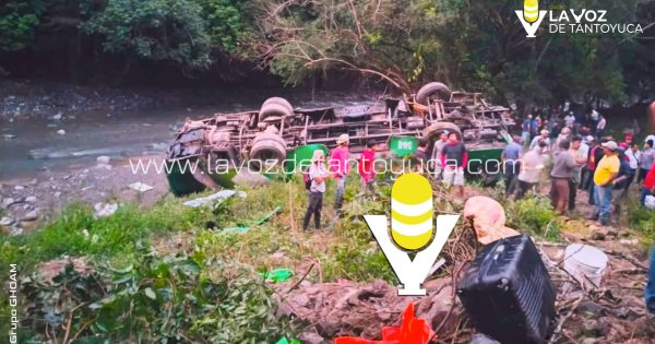 Confirma gobernadora 10 muertos por accidente en Zontecomatlán; heridos se atienden en Hidalgo y Veracruz