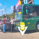 Autobús Vencedor provoca percance vial en Huejutla
