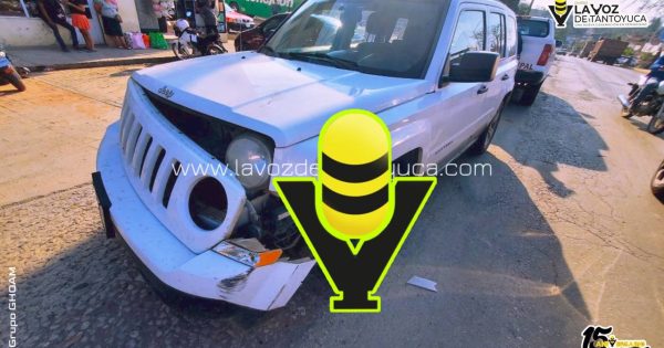 Conductor responsable huye tras provocar accidente en Tantoyuca