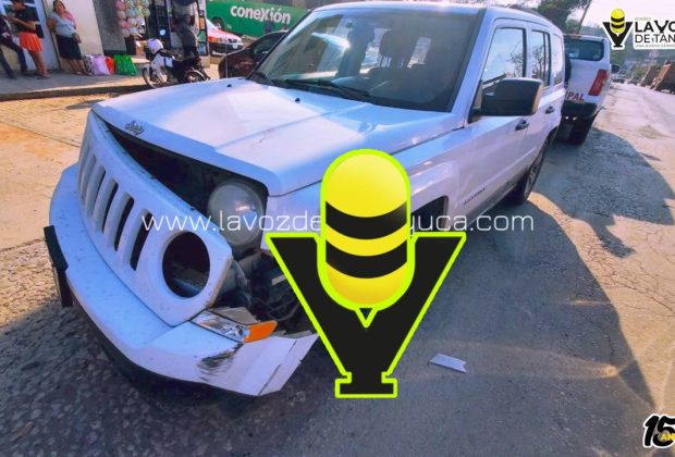 Conductor responsable huye tras provocar accidente en Tantoyuca