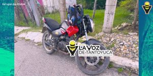 Motocicleta al corralón; conductor no portaba casco de seguridad