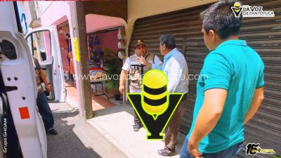 Hombre cae de su propia altura y es auxiliado por Protección Civil Municipal