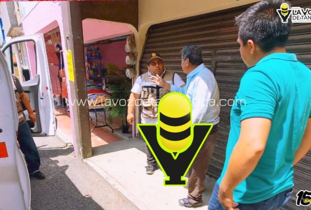 Hombre cae de su propia altura y es auxiliado por Protección Civil Municipal