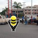 Motociclista y camioneta chocan en el bulevar, en Huejutla