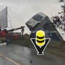 Grupo de danza se accidenta en la Sierra de Molango