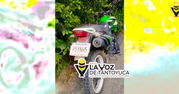 Policías municipales resultan lesionados en accidente de moto