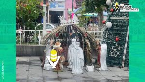 Ayuntamiento de Tempoal embellece el centro con adornos navideños