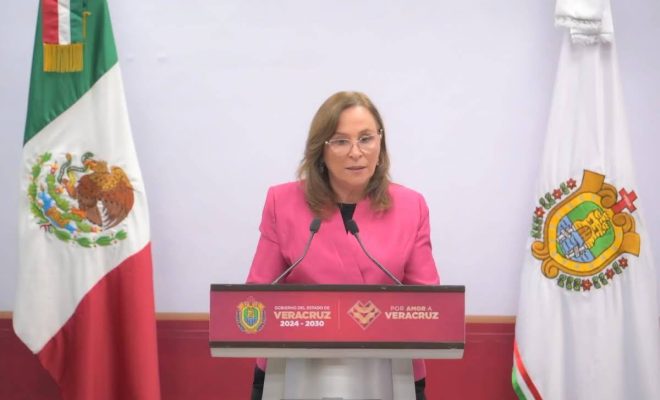 Quienes critican derrame olvidan que muchos viven del turismo: Gobernadora