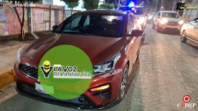 Fémina provoca choque por alcance en Tantoyuca; solo daños materiales