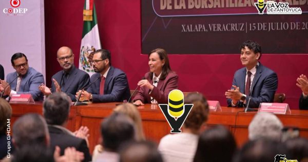 Participa Alcalde de Ixcatepec Obed Melgoza en evento que pone fin a la bursatilización crediticia de 199 municipios