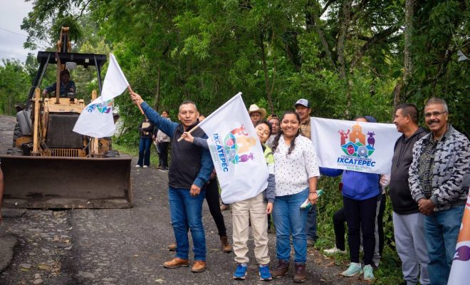 Alcalde Obed Melgoza encabeza banderazo de obra número 16 en La Guásima