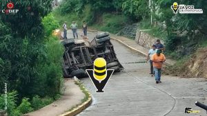 Vuelca pipa de gas LP en Chicontepec; no se reportan personas lesionadas