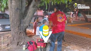 Pareja fue agredida por conductor de microbus 