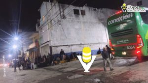 Se registra un descontrol en la central de autobuses por retraso en salidas 