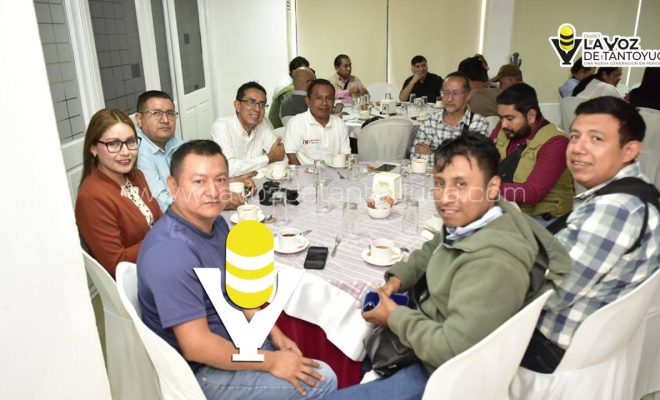 photo_5107408700355316725_y photo_5107408700355316725_y