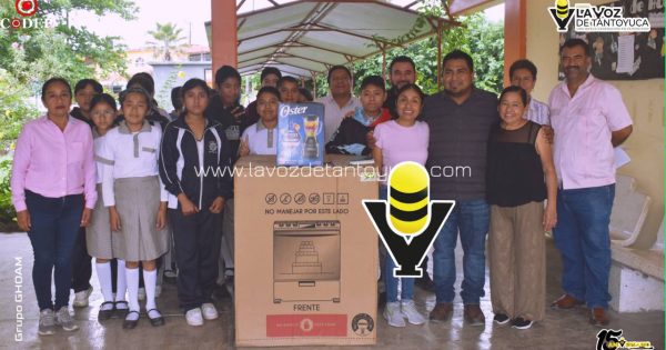 Entrega Gobierno Municipal equipo de cocina a secundaria técnica en Benito Juárez