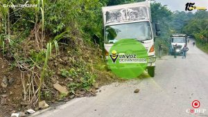 Camión se queda sin frenos en Zontecomatlán; estuvo a punto de provocar una tragedia