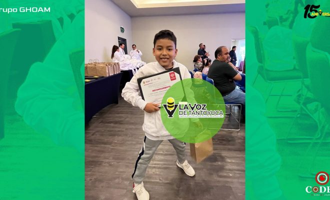 Niño de Chalma destaca en el Parlamento Infantil celebrado en Xalapa