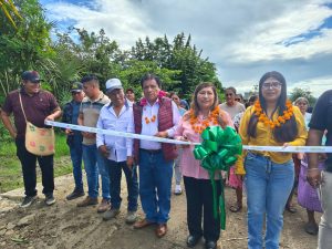 Alcaldesa Aristea Fernández entrega obra de rehabilitación carretera y rampas de concreto hidráulico en La Guada