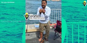 Se encadena al Malecón de Veracruz tras negarse la SEV a pagarle 2 mdp de seguro por invalidez