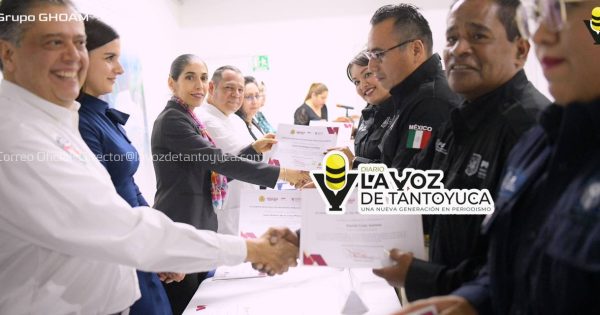 Fiscal general preside ceremonia de Clausura de Cursos de Capacitación dirigidos a personal del Organismo Autónomo