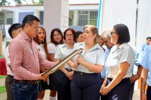 Diputado Facundo Fernández de la Cruz apadrina a la generación del COBAEV 22 en Chicontepec