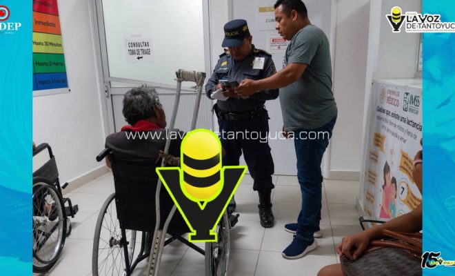 Auxilian a hombre tras caer de su propia altura