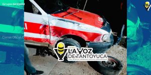 Ebrio impacta taxi y huye 