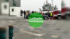Pareja muere ahogada tras caer al mar con su auto en la Macroplaza de Veracruz 
