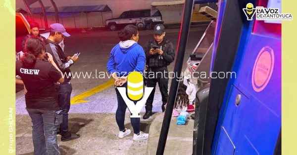 Abandonan a niña de 5 años en baño de gasolinera frente al Hospital Canseco