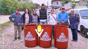 Entrega Ayuntamiento contenedores a comerciantes de San Sebastián