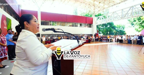 Gobierno del Estado responde a solicitudes escolares con mobiliario a 920 planteles