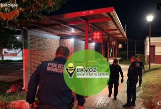 Detienen a un hombre y una mujer por presunto robo de artesanías en Huejutla