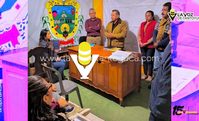 Se reúne alcalde de Ixcatepec con Directores Educativos para planear Carnaval 2026