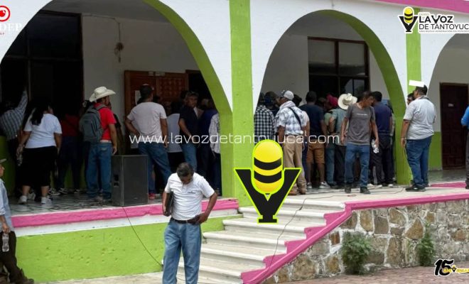 Toman presidencia de Chiconamel y llaman “mentirosa” a la alcaldesa